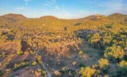 Investment building plot with project and views of Sant Salvador