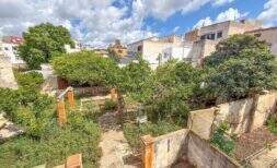 Großes Stadthaus mit XL-Garten und mehreren Wohneinheiten im Zentrum von Felanitx