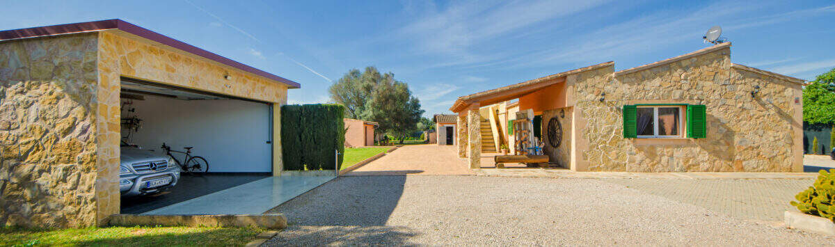 Bild zum Objekt: Finca mit 6 Zimmern, 2 Bädern, Gästehaus und Pool zu kaufen