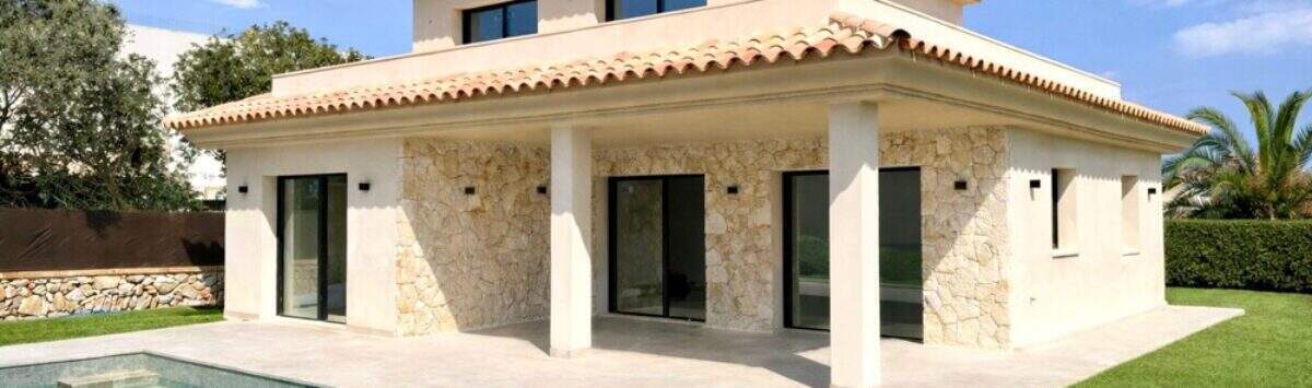 Bild zum Objekt: 163m² Villa mit 3 SZ, 3 Bädern, Meerblick und Pool zu kaufen