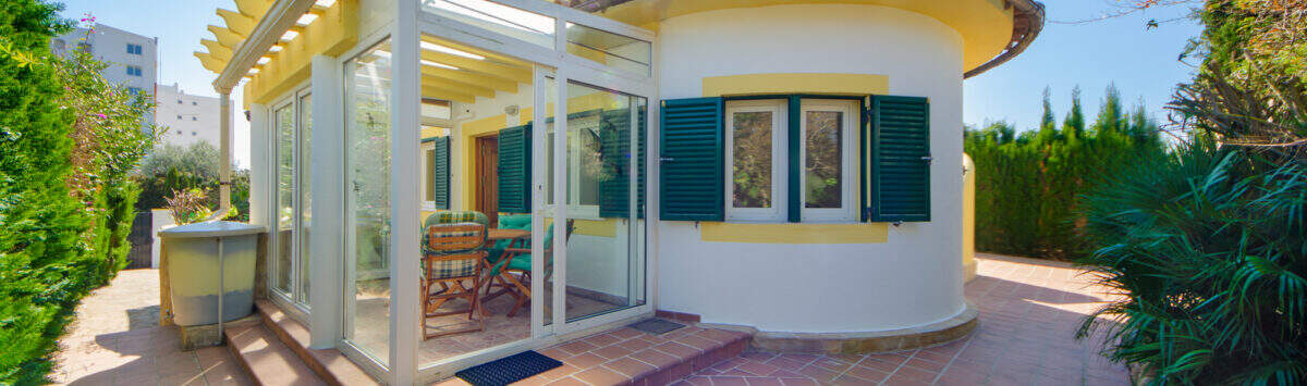 View of the property: Chalet with 4 bedrooms, 2 bathrooms and roof terrace for sale