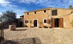 Authentische und liebevoll renovierte Finca – Pool, Pferdehaltung möglich