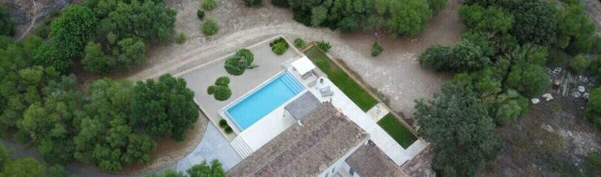 Image of the property: 30.000m² finca with 5 bedrooms, 3 bathrooms and pool for rent