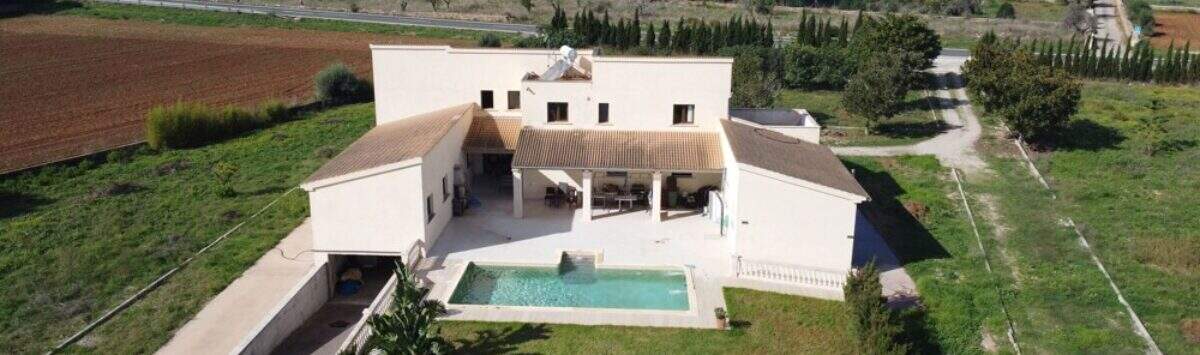 Bild zum Objekt: 16.600m² Finca mit 8 Zimmern, 4 Bädern und Pool zu kaufen