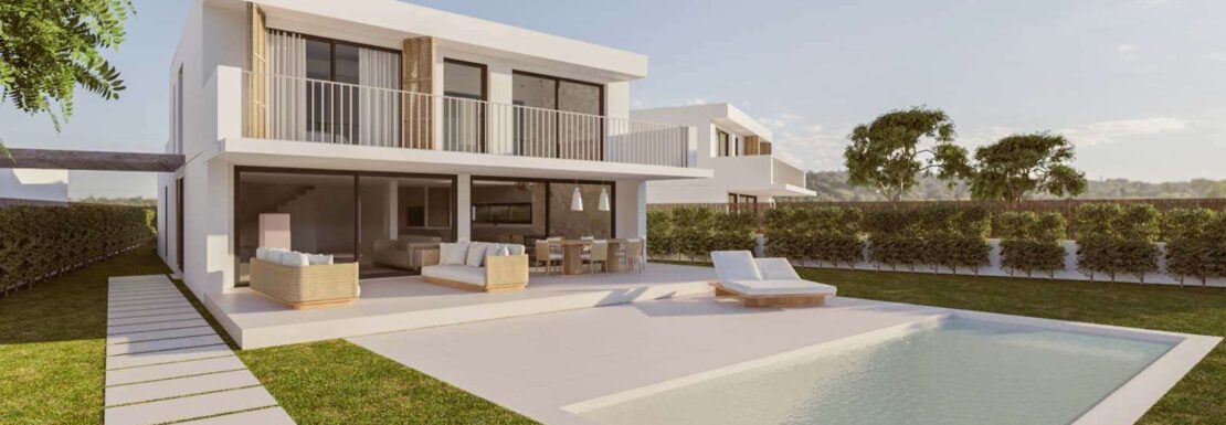 Wide pool area in Portocolom