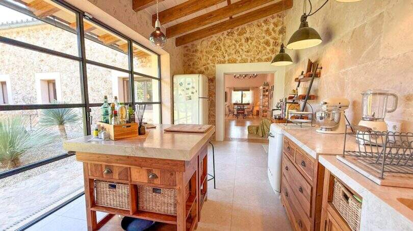 LF0902-finca-in-felanitx-renoviert-luxusimmobilie-40