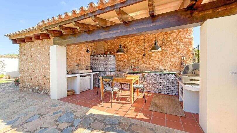 LF0902-finca-in-felanitx-renoviert-luxusimmobilie-23