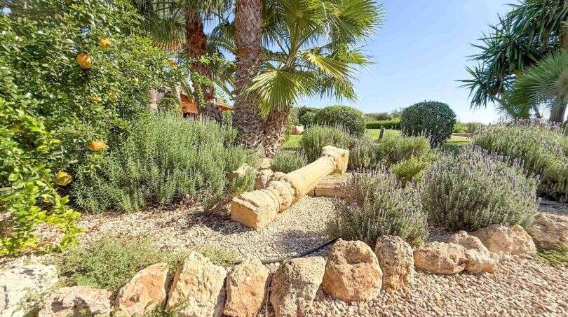 LF0902-finca-in-felanitx-renoviert-luxusimmobilie-13