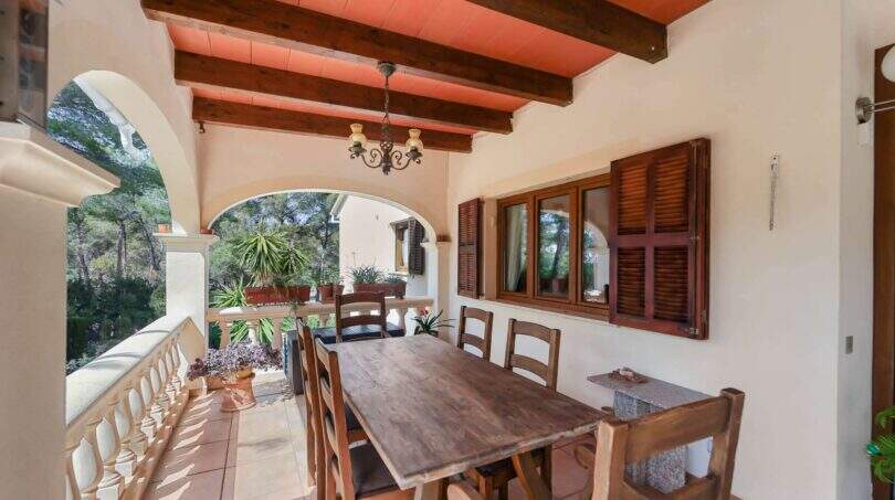 Villa-with-pool-and-apartment-Cala-Murada-25