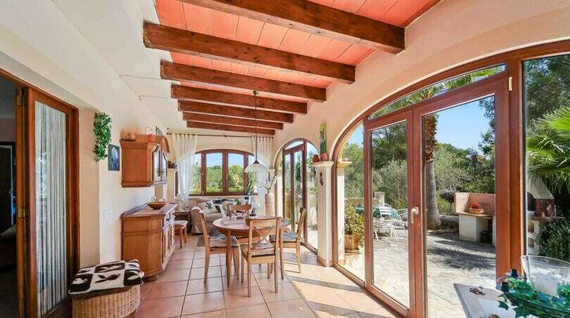 Villa-with-pool-and-apartment-Cala-Murada-8