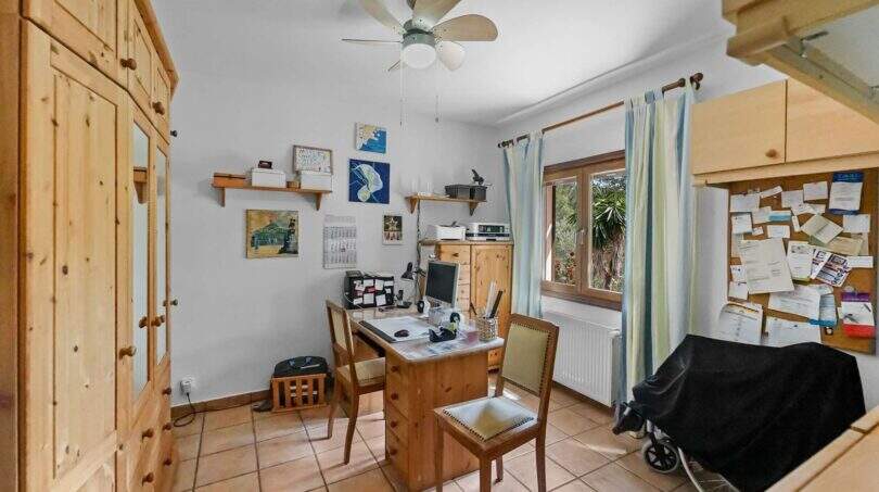 Villa-with-pool-and-apartment-Cala-Murada-12