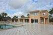 Finca mit 5 Zimmern, 4 Bädern, Pool und Meerblick zu kaufen