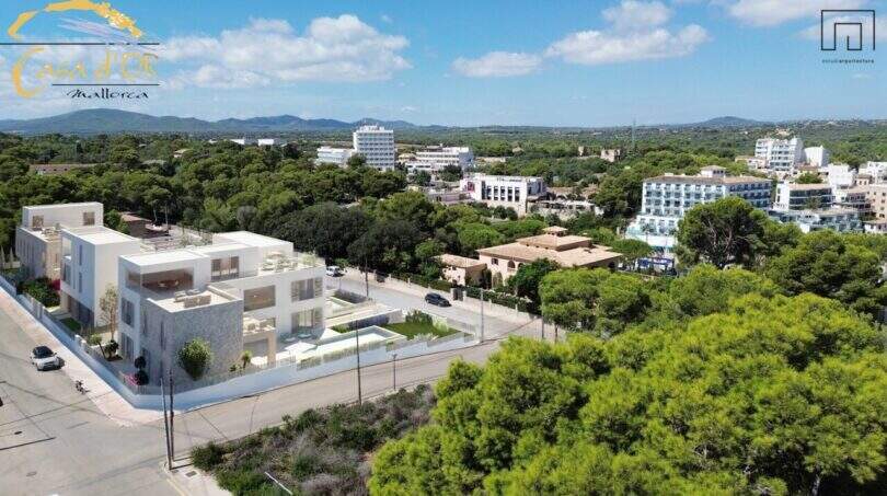Anlage mit 4 Luxusimmobilien