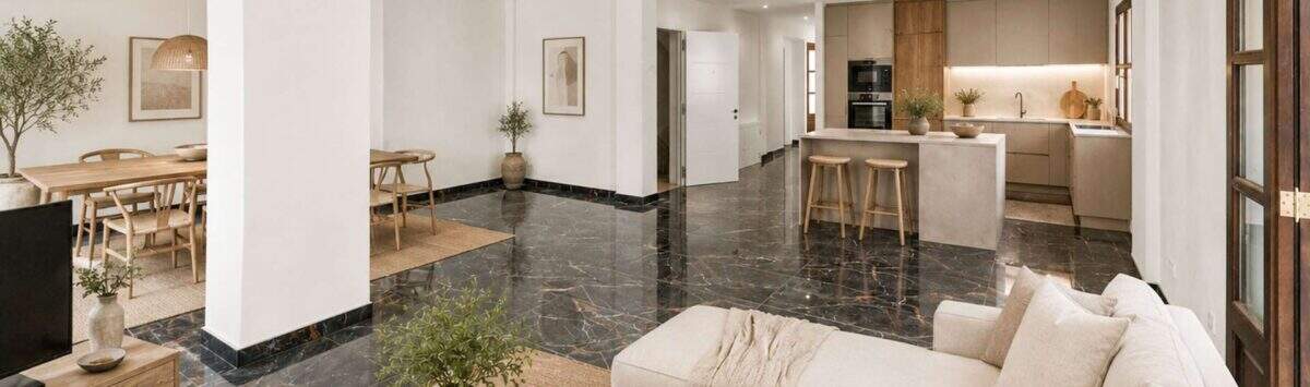 Bild zum Objekt: 140m² Wohnung mit 4 Zimmern, 2 Bädern und Terrasse zu kaufen