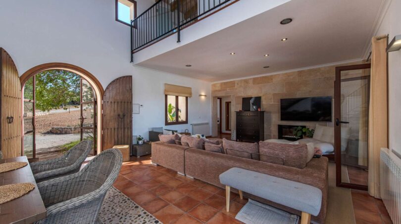 Finca-mit-wiet-Meerblick-Cas-Concos-3