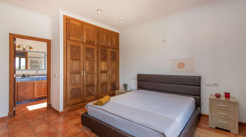 Finca-mit-wiet-Meerblick-Cas-Concos-13