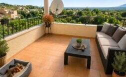 Bezugsfertige Wohnung mit Terrasse im Herzen von Costitx