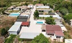 The Village Porto Cristo – Seltenes Investment-Ensemble mit 1.500 m² bebauter Fläche in Hafennähe