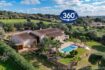Luftaufnahme Luxusfinca Son Carrió mit Pool, Palmen, gepflegtem Garten und weitem Landschaftsblick