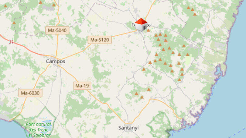 Map of Felanitx, Mallorca, with location of the multi-family house in the center, surrounded by Santanyí and Campos.