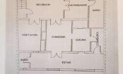 Grundriss der Originalaufteilung: 3 Schlafzimmer, Wohnbereich, Küche, 2 Bäder, Terrasse & Abstellraum