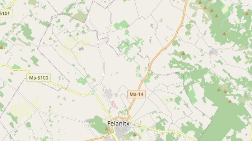 Map shows location of finca near Felanitx, Mallorca, close to Manacor, with roads Ma-14 and Ma-5100.