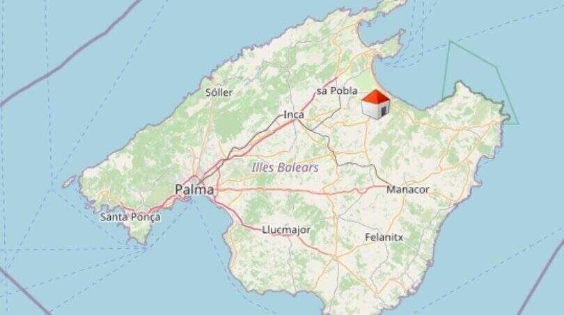 Karte von Mallorca mit Standortmarkierung der modernen Finca in Santa Margalida, Nordostküste der Insel.