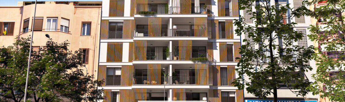 Moderne Neubau-Wohnanlage Cor 39 mit Holzfassade und Balkonen im Zentrum von Palma de Mallorca