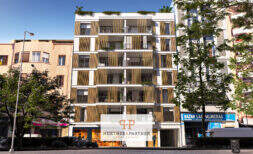 Exterior view of new construction penthouse Cor 39 in Palma city center with modern wooden facade and balconies