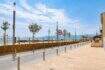 Strandpromenade Portixol mit Meerblick, Palmen und 30-km/h-Zone nahe der Wohnung in Palma de Mallorca