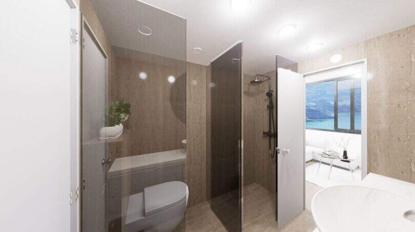 Modernes Penthouse-Bad mit Glasdusche, Holzoptik-Fliesen und Blick ins lichtdurchflutete Wohnzimmer
