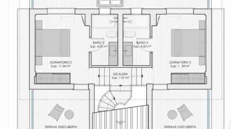 Planta alta de la villa nueva en Cala Romántica con 2 dormitorios, baños y terrazas.