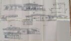Architekturplan einer mediterranen Villa in Porto Cristo mit vier Fassadenansichten und Querschnitt.