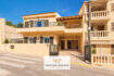Casa unifamiliar de 152m² con 4 dorm, garaje y vistas al mar en venta